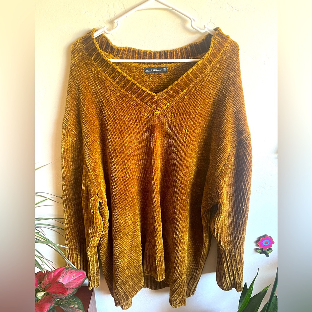 Zara women’s knit chenille sweater
